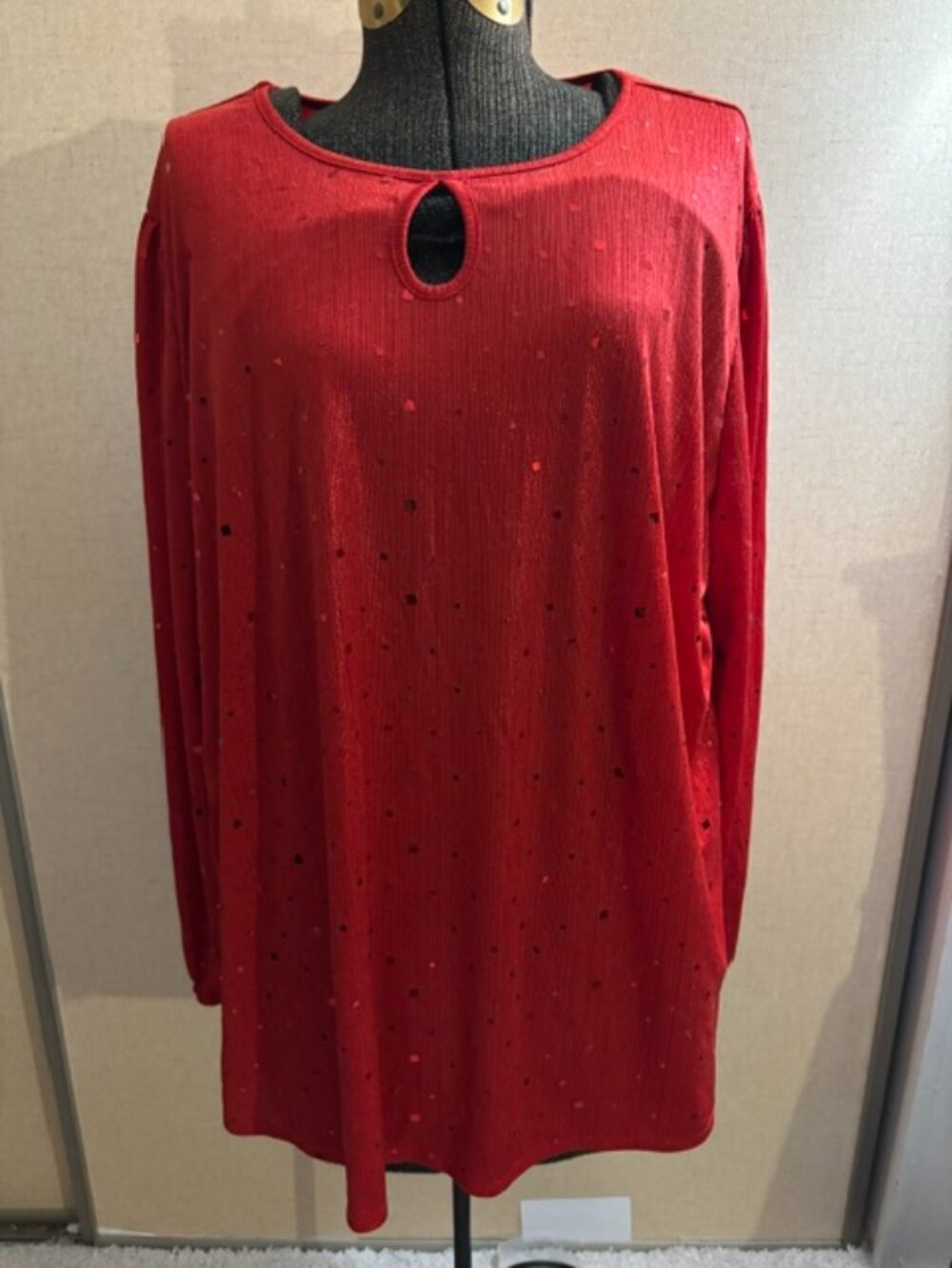 CURE Women's 3XL Red Long Sleeve Blouse